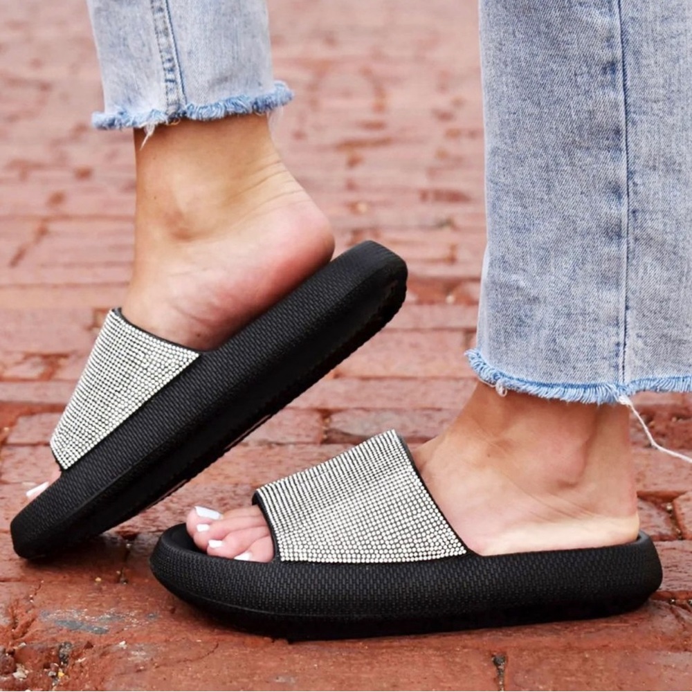 Bling cloud slides